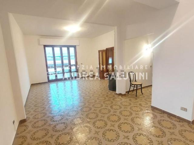 Appartamento in vendita di 127 m² in Via Antonio Gramsci