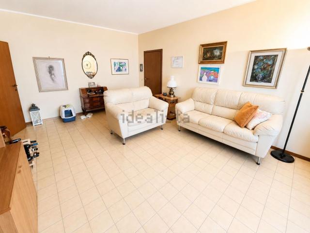 Appartamento in vendita di 127 m² in Via Augusto Righi, 33