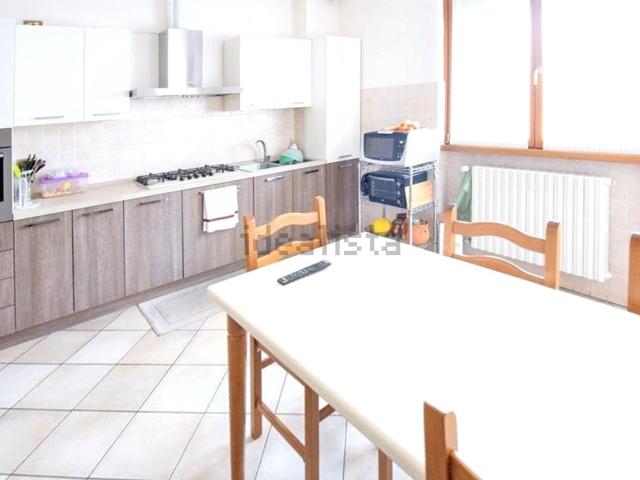 Appartamento in vendita di 127 m² in Via Gaetano Donizetti, 5