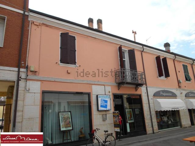 Appartamento in vendita di 127 m² in Via Giuseppe Garibaldi, 27