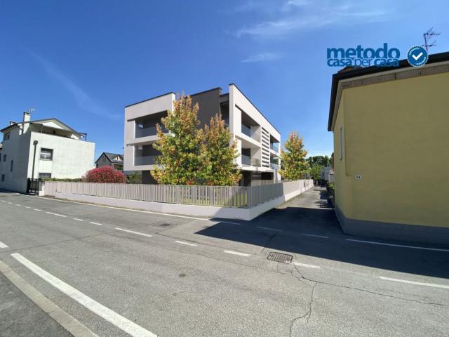 Appartamento in vendita di 127 m² in Via Giacinto Carini