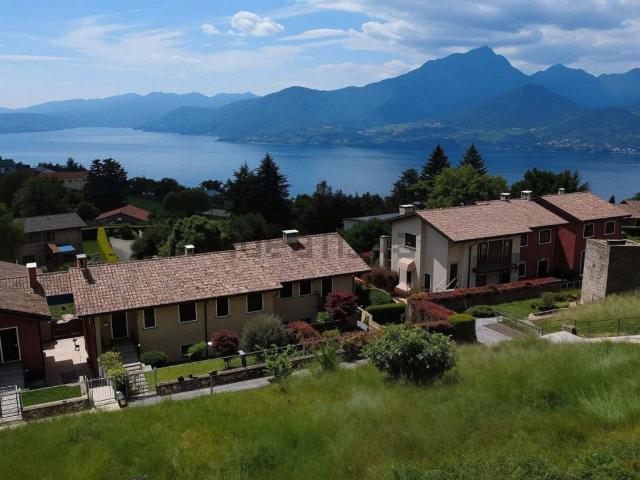 Appartamento in vendita di 127 m² in Via Giaroli
