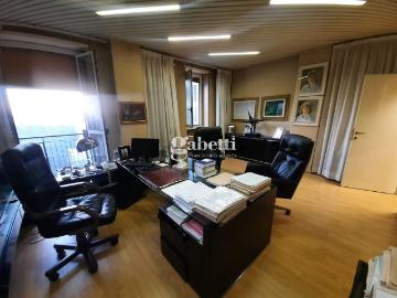 Appartamento in vendita di 127 m² in Via Guglielmo Marconi