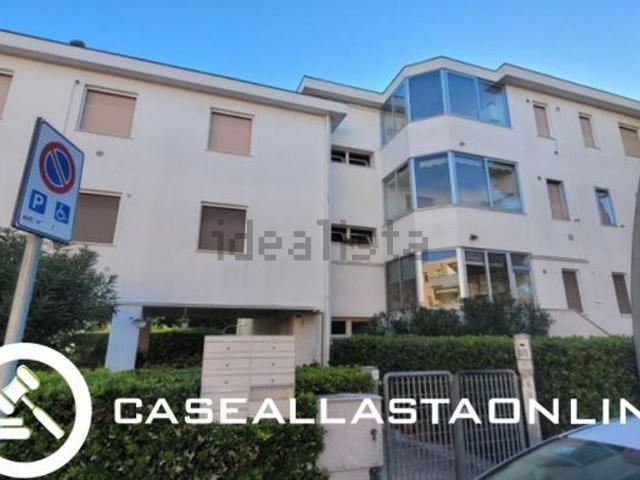 Appartamento in vendita di 127 m² in Via Dante Alighieri