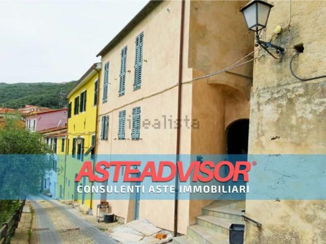 Appartamento in vendita di 127 m² in Via Edmondo de Amicis