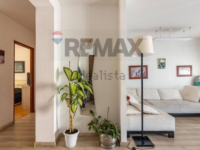 Appartamento in vendita di 127 m² in Via Filippo Anfuso, 109