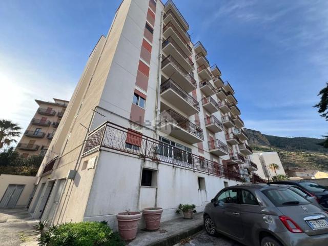 Appartamento in vendita di 127 m² in Via Locarno, 2