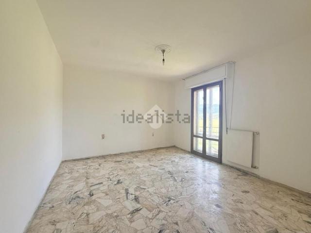 Appartamento in vendita di 127 m² in Via la Montagnola