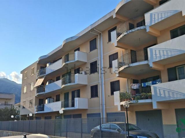 Appartamento in vendita di 127 m² in Via Macchia, 26