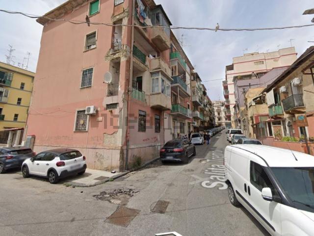 Appartamento in vendita di 127 m² in Via S. Riccardo & Salita Tremonti