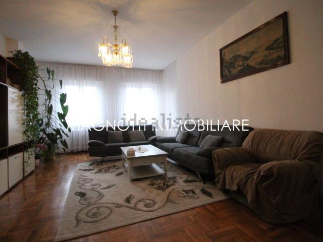 Appartamento in vendita di 127 m² in Via Santa Caterina