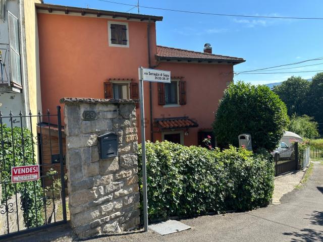 Appartamento in vendita di 127 m² in Via Serraglio di Sopra, 9