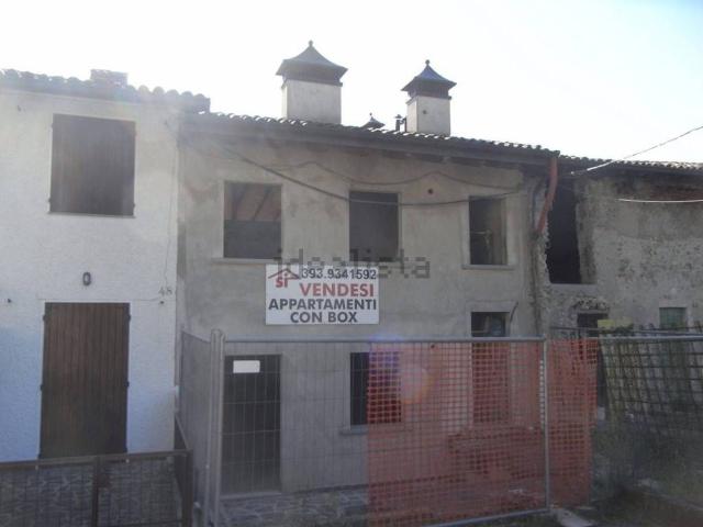 Appartamento in vendita di 127 m² in Via Spino al Brembo, 78
