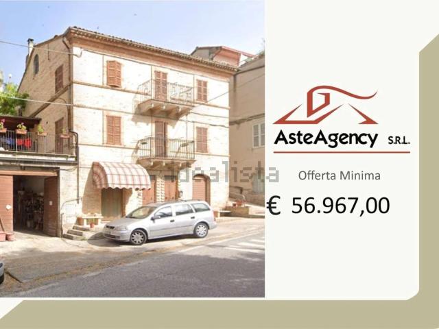 Appartamento in vendita di 127 m² in Via Roma
