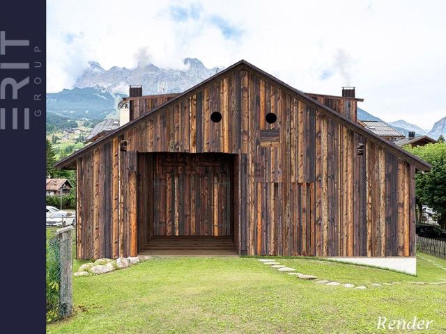 Appartamento in vendita di 127 m² in Via Roma