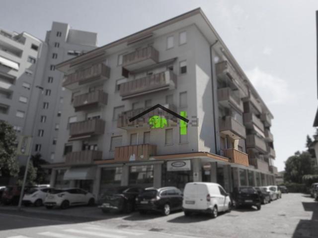 Appartamento in vendita di 127 m² in Via Umberto I°, 34