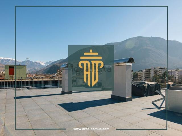 Appartamento in vendita di 127 m² in Viale Druso, 78