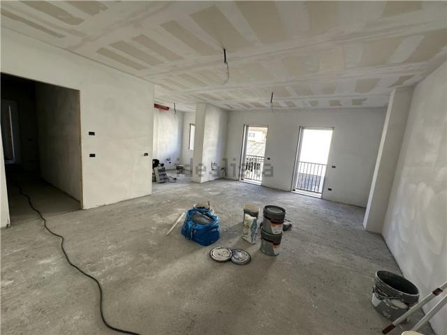 Appartamento in vendita di 127 m² in Viale Giacomo Matteotti