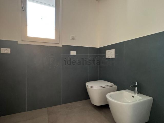 Appartamento in vendita di 127 m² in Viale Magellano
