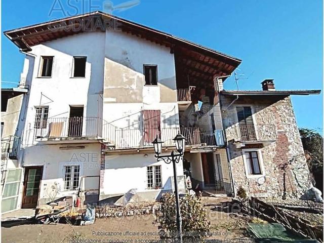 Appartamento in vendita di 1283 m² in Via Bosco, 10