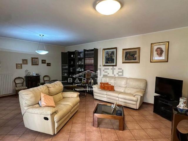 Appartamento in vendita di 128 m²