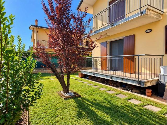 Appartamento in vendita di 128 m² in Via C. Piccolboni, 9