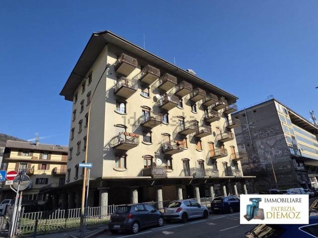 Appartamento in vendita di 128 m² in Via Chambéry, 100