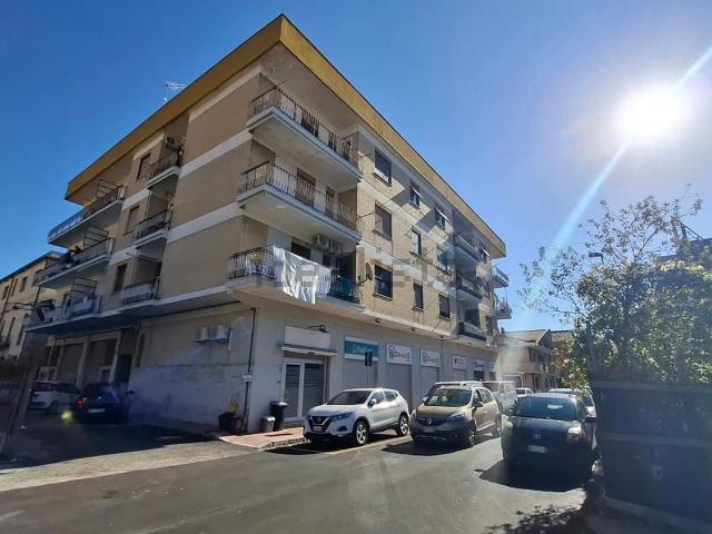 Appartamento in vendita di 128 m² in Via Città di Castello, 1