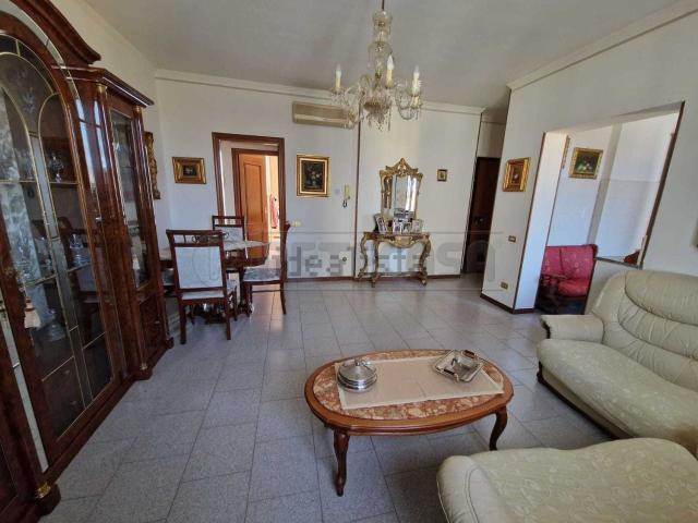Appartamento in vendita di 128 m² in Via Architetti Dattaro
