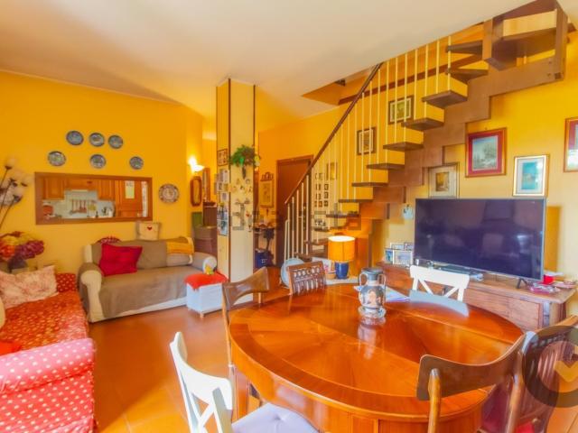 Appartamento in vendita di 128 m² in Via Astico, 21