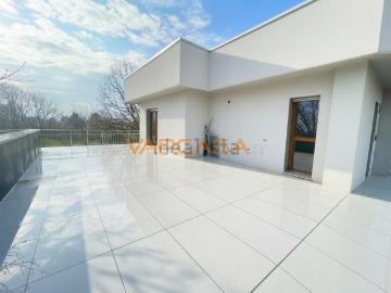 Appartamento in vendita di 128 m² in Via Borsellino, 2