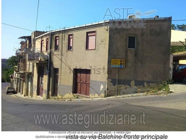 Appartamento in vendita di 128 m² in Via Balchino, 16