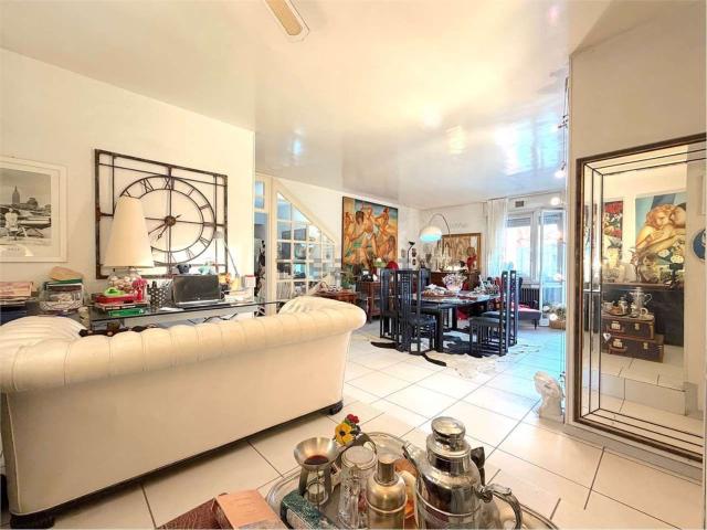 Appartamento in vendita di 128 m² in Via Guadalajara, 7