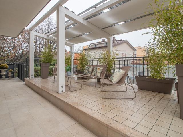 Appartamento in vendita di 128 m² in Via G. Cecconi, 41