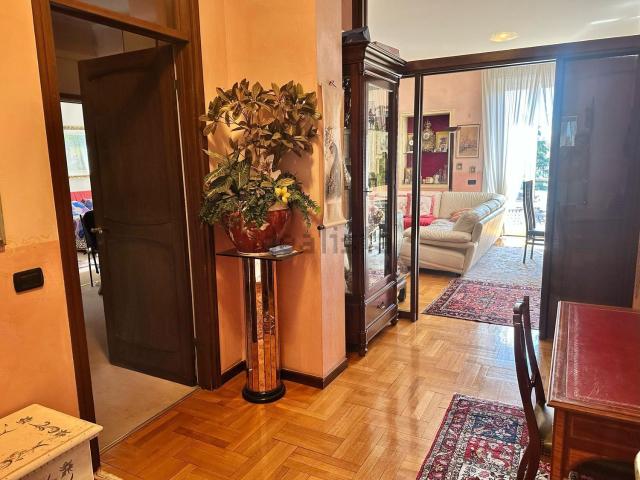 Appartamento in vendita di 128 m² in Via Giuseppe Mazzini, 3
