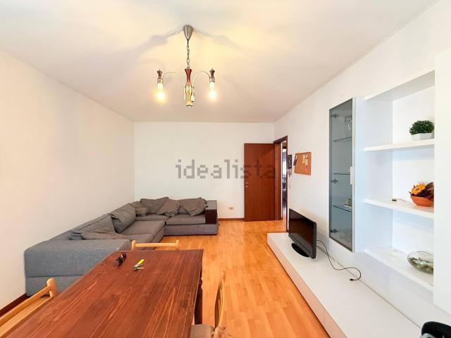 Appartamento in vendita di 128 m² in Via Guerriero Guerra