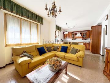 Appartamento in vendita di 128 m² in Via del Palazzo Vertemate, 2