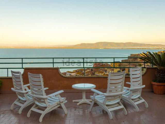 Appartamento in vendita di 128 m² in Via del Sole, 58