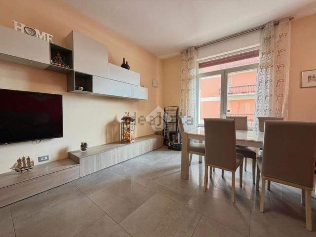Appartamento in vendita di 128 m² in Via di Burgianico, 2