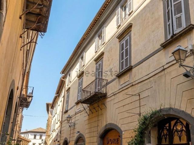 Appartamento in vendita di 128 m² in Via di Piazza del Popolo