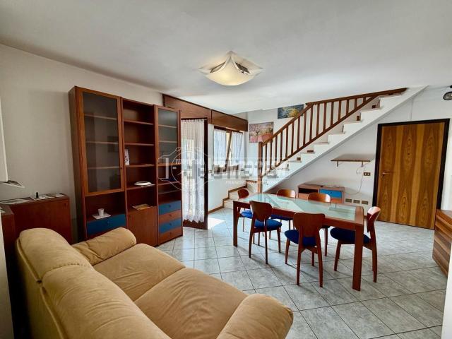 Appartamento in vendita di 128 m² in Via E. Fermi, 3