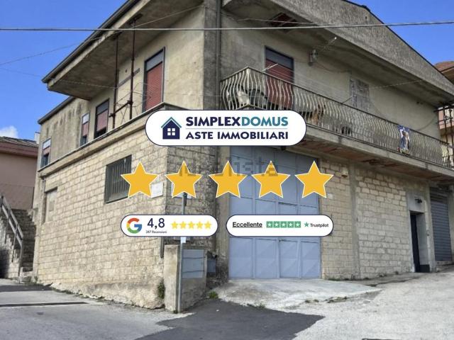 Appartamento in vendita di 128 m² in Via Filippo Turati