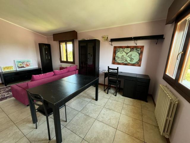 Appartamento in vendita di 128 m² in Via Fratelli Manservigi, 24