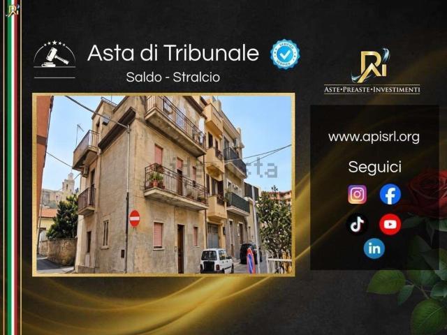Appartamento in vendita di 128 m² in Via Kennedy, 32
