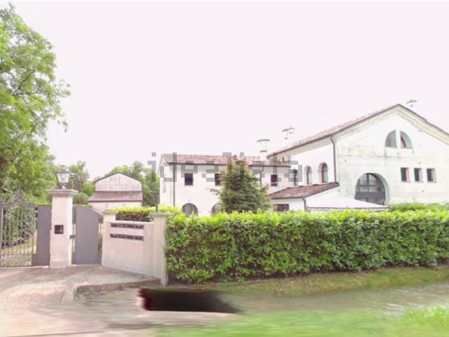 Appartamento in vendita di 128 m² in Via Ongarine