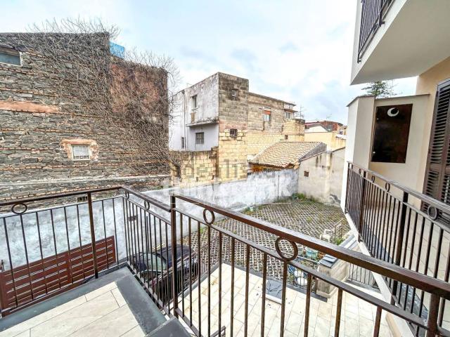 Appartamento in vendita di 128 m² in Via Ogliastro