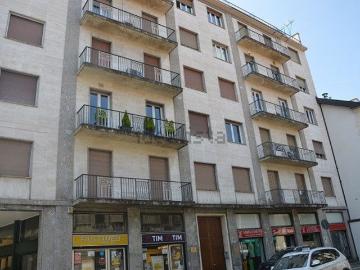 Appartamento in vendita di 128 m² in Via Luigi Borghi, 7