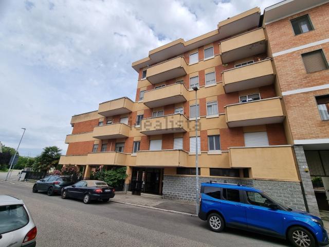 Appartamento in vendita di 128 m² in Via Luigi Galvani, 48