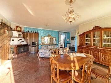 Appartamento in vendita di 128 m² in Via Maestra di Baudenasca, 2