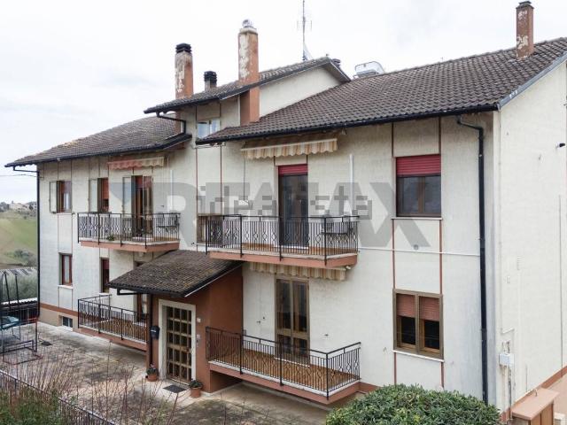 Appartamento in vendita di 128 m² in Via Salvo D&apos Acquisto, 22